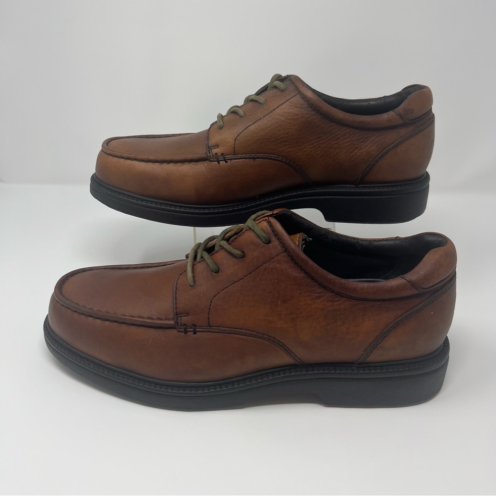 Dockers Men's Leather Upper Shoes Brown. Size 10.5